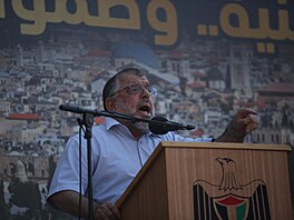 Jeden ze zakladatel� palestinského teroristického hnutí Hamás Hasan Júsif (19....