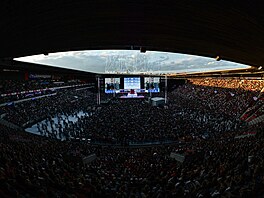 Ewa Farna na prvním ze t�í koncert� v Edenu. (13. �ervna 2026)