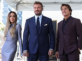Man�elé Beckhamovi a Tom Cruise (12. �ervna 2026)