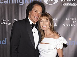 John Zambetti a Jane Seymourová (�erven 2026)