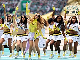 Kolumbijská zp�va�ka Shakira b�hem zahajovacího ceremoniálu na mexickém...