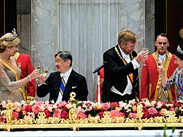 Nizozemská královna Máxima, japonský císa� Naruhito, nizozemský král...
