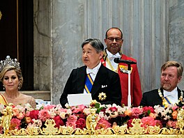 Nizozemská královna Máxima, japonský císa� Naruhito a nizozemský král...