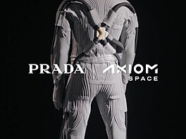 Skafandr pro astronauty mise Artemis IV