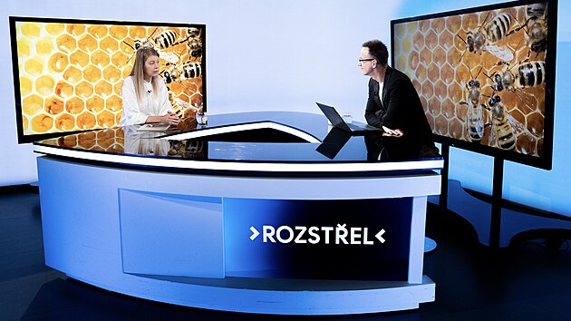 Hostem po�adu Rozst�el je Helena Prokov�, v�ela�ka a mezin�rodn� koordin�torka projektu studuj�c�ho Sr�e� asijskou.