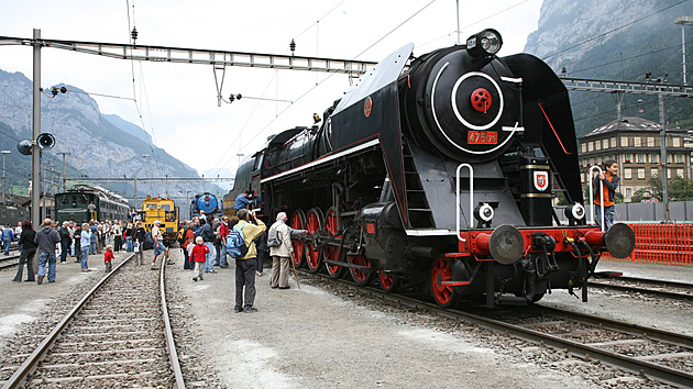 Parní lokomotiva �ady 475.1