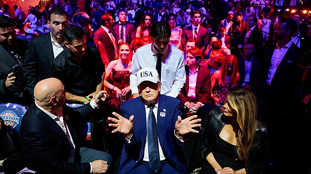 Trump na turnaji UFC Freedom 250 na Ji�n� louce B�l�ho domu ve Washingtonu. (14. �ervna 2026)