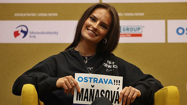 Karol�na Ma�asov� p�ed m�tinkem Zlat� tretra 2026