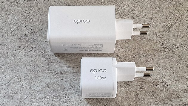 Nejmen�� 100W USB-C nab�je�ka