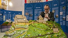 Muzeum v Liberci bude m�­t na výstavÄ� o hradech i šest modelů Ä�i obl�©hac�­ stroj