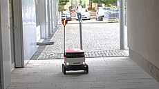 Doru�ovací roboti foodora na Praze 13. (�erven 2026)