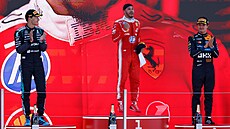 Lewis Hamilton slaví výhru ve Velké cen� Barcelony-Katalánska. Druhý skon�il...