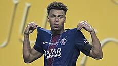 Désiré Doué z PSG se raduje z trefy proti Bayernu Mnichov ve �tvrtfinále MS...