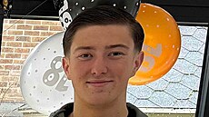 Osmnáctiletý student Henry Nowak, který zem�el po útoku no�em.