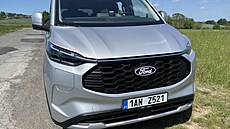 Ford Tourneo Custom plug-in hybrid, výrobce uvádí spot�ebú dle WLTP  4,2 a� 4,4...