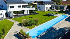 Z gará�e a� na Bahamy: Jak �eské ruce dobyly sv�t