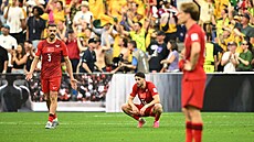 Ture�tí fotbalisté kou�ou zklamání po proh�e 0:2 s Austrálií.