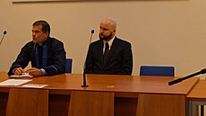 Voják p�ed soudem. Za�al se projednávat p�ípad po�ezání brigádního generála