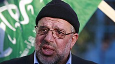 Jeden ze zakladatel� palestinského teroristického hnutí Hamás Hasan Júsif (20....