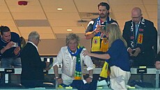 Britská hudební legenda Rod Stewart na zápase mistrovství sv�ta ve fotbale. Jen...