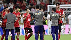 Fotbalisté Ji�ní Koreji slaví vít�zství nad �eskem na mistrovství sv�ta