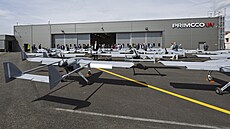 �eský výrobce bezpilotních letadel Primoco UAV otev�el na leti�ti u Písku...