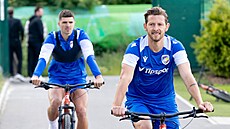 Stefan Pirgi� (vlevo) a Patrik Hro�ovský na plze�ském tréninku