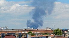 Provoz na dálnici D35 u P�áslavic na Olomoucku zkomplikoval po�ár kamionu. Dým...