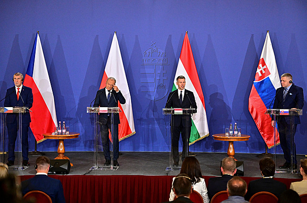 Migrace i rozšíření EU. V Praze poprvé společně zasedne česká a maďarská vláda