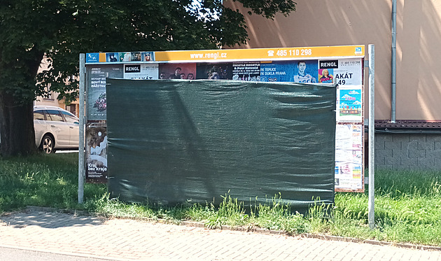 iDNES.cz covers advertising and subscription options