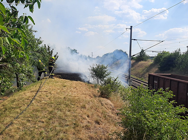 Grass Fire Halts Train Services on Key Corridor Near Brno