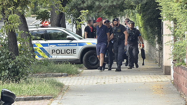 Dopaden. Nebezpečného muže zadržela policie ve Strašnicích