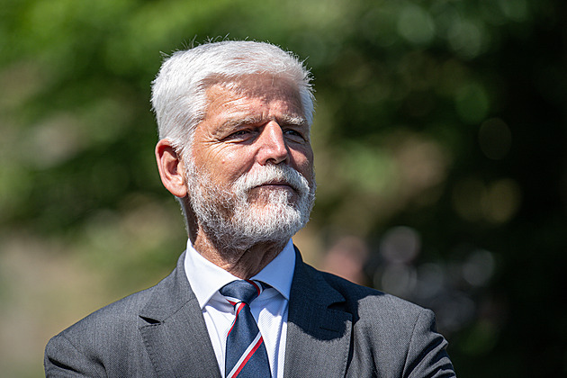 Undignified, the government is playing a pubescent game, the opposition objects to Pavel not flying to Ankara