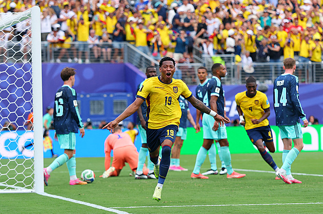 Ekvádor - Německo 2:1, Jihoameričané postupují. Vítězný gól vstřelil Plata