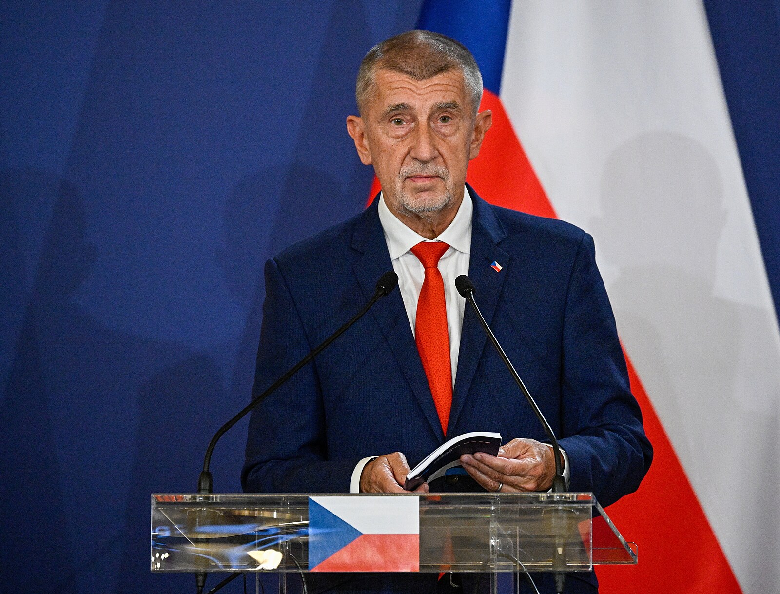 Summit NATO: Babiš nastínil, s kým se setká a jaký program bude mít Monika