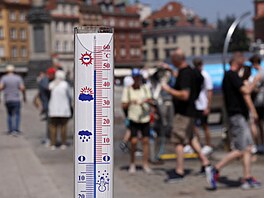 Polsko p�epsalo absolutní teplotní rekord. Snímek je z Var�avy. (28. �ervna...