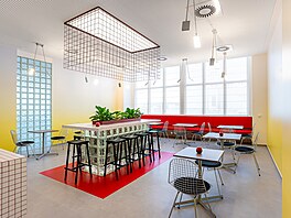 Horké dny po�ádn� prov��ily nejen byty, ale i kancelá�e. Architektka Iveta...