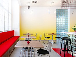 Pro architekty byl návrh velmi náro�ný, proto�e zadání bylo obecné, navíc...