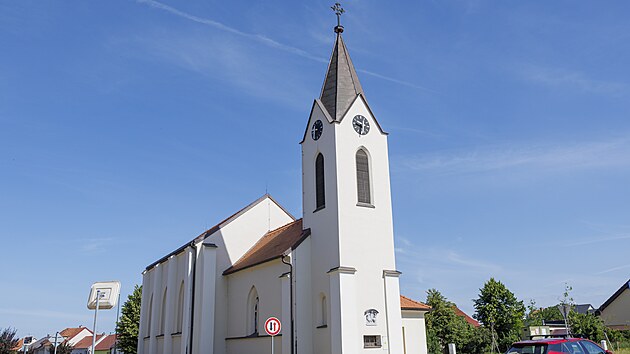 Tehdy a dnes. Před pěti lety se několika obcemi na jižn&iacute; Moravě prohnalo...