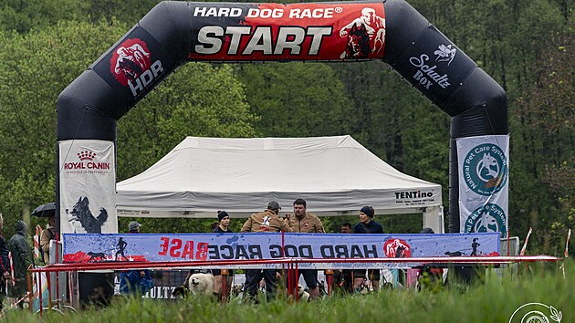 Vzh�ru na start