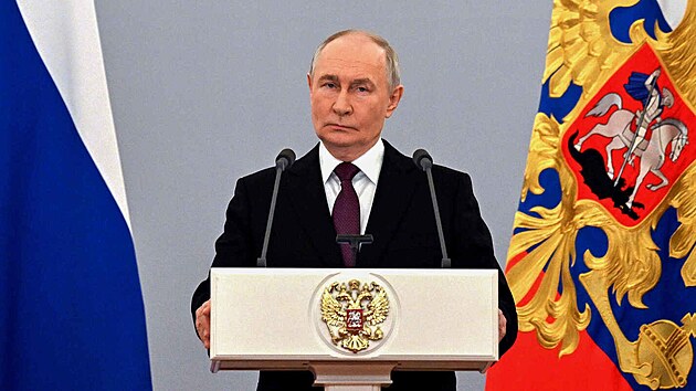 Ukrajinci se útoky snaží destabilizovat ruskou společnost, prohlásil Putin