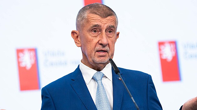 Vl�da rozhodla, �e s sebou nevezme prezidenta Pavla v �ervenci na summit NATO v tureck� Anka�e. Delegaci povede premi�r Andrej Babi�. (22. �ervna 2026)