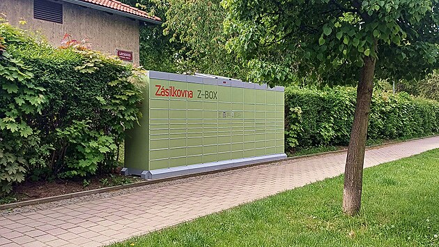 Nov� v�dejn� box, kter� po kritice nahradil vizu�ln� ru�iv� prvek ve�ejn�ho prostoru. (25. �ervna 2026)