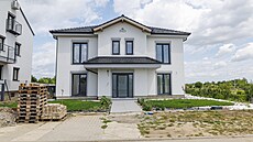 Tehdy a dnes. P�ed p�ti lety se n�kolika obcemi na ji�ní Morav� prohnalo...