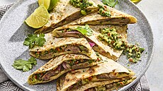 Chimichurri quesadilla s hov�z�m masem