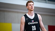 Jakub Ne�as na tréninku �eské basketbalové reprezentace v Pod�bradech.