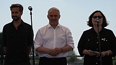 Pracovníci �eské televize (�T) a �eského rozhlasu (�Ro) v pond�lí vstoupili do...