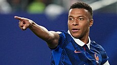 Kylian Mbappé z Francie slaví sv�j druhý gól v utkání mistrovství sv�ta proti...