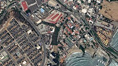 Dvojité zem�t�esení, podle americké geologické slu�by (USGS) o síle 7,2 a 7,5,...