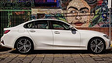 Legendární BMW �ady 3, srdce celé zna�ky, se pro americký a dal�í sv�tové trhy...